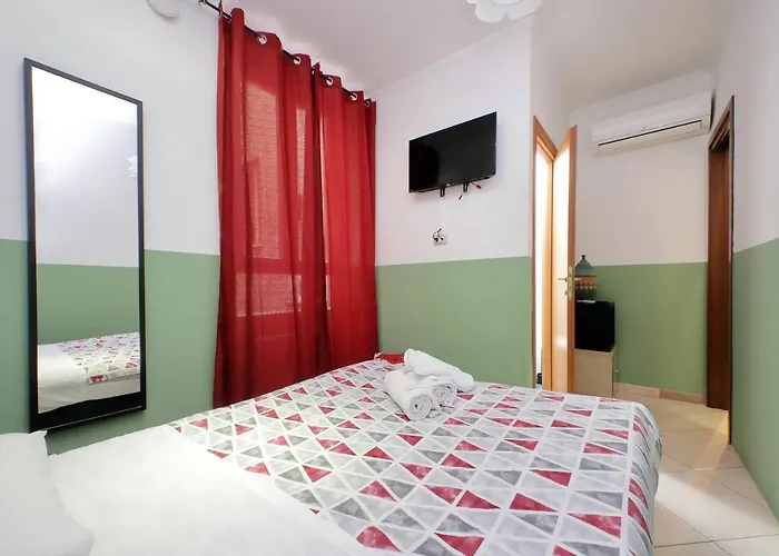 Dandi Domus Konukevi 3*