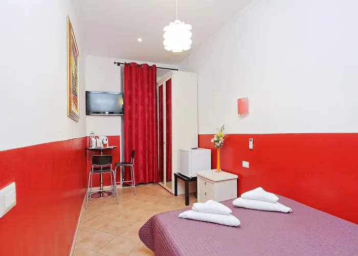 Dandi Domus Konukevi Roma
