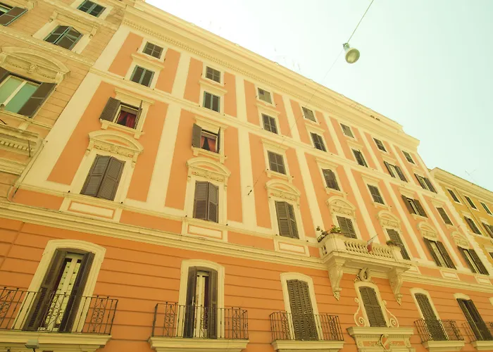Konukevi Dandi Domus 3*