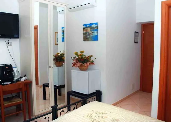Konukevi Dandi Domus 3*